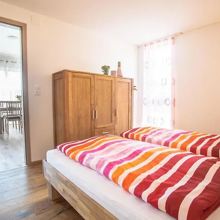 Apartamento Alpen-hostel - Morgen- Und Abendsonne Mit Motorradvermietung *